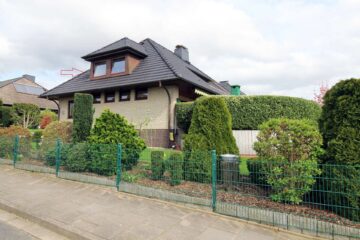 Großzügige Dachgeschosswohnung im Grünen, 22113 Oststeinbek, Wohnung