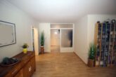 Geräumige 4,5 Zimmer-Wohnung mit Terrasse - Bild
