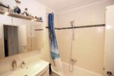 Geräumige 4,5 Zimmer-Wohnung mit Terrasse - Bild